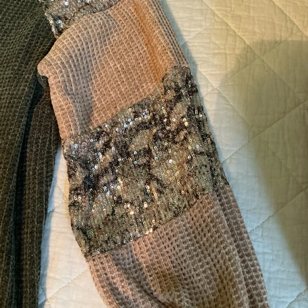 7th Ray Boho Thermal Shirt - Picture 4 of 9